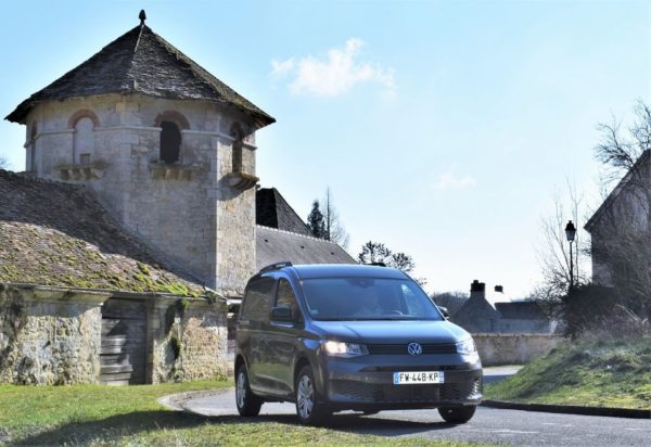 Prix voiture commerciale utilitaire fourgon Volkswagen Caddy neuve
